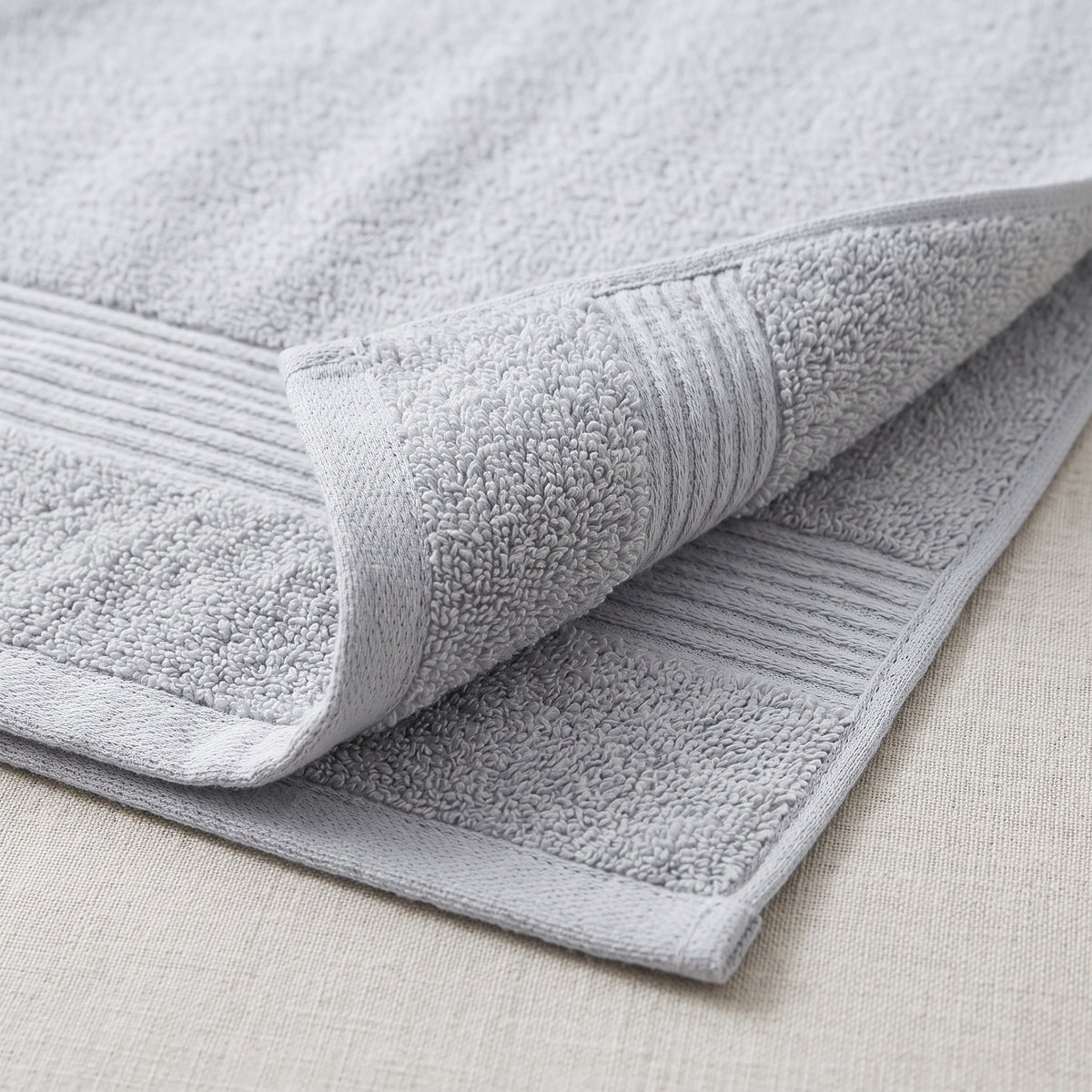 Luxury Bath Towel 27×54 Inches | Premium Quality & Soft Feel
