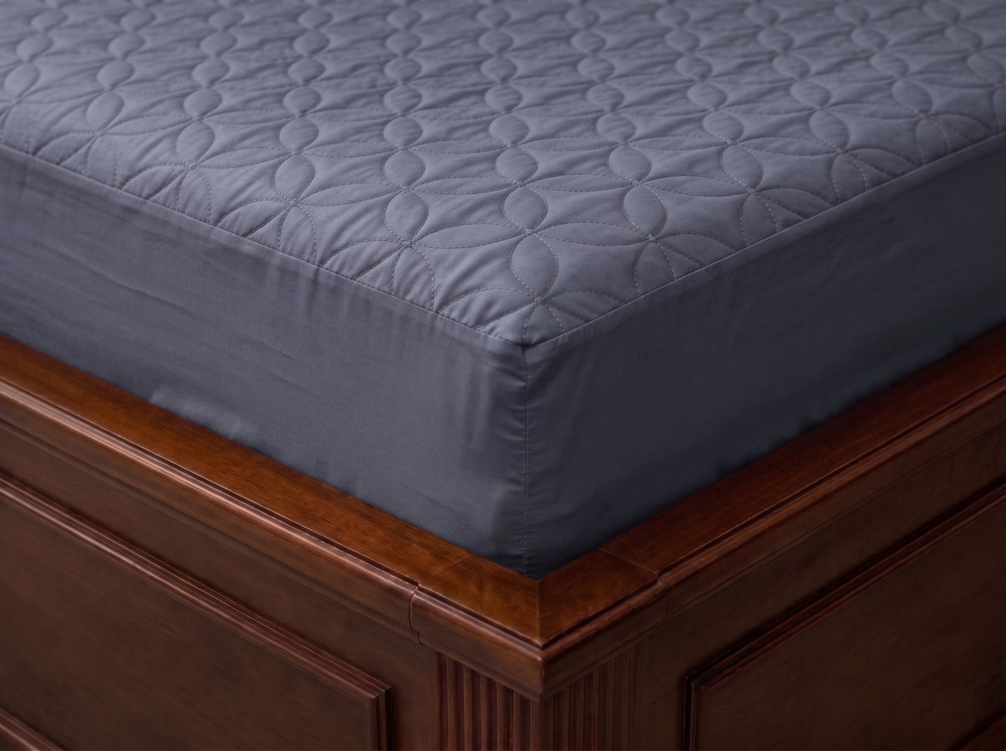 Waterproof Quilted Mattress Protector – Soft Breathable Elastic Fitted DRY HOME