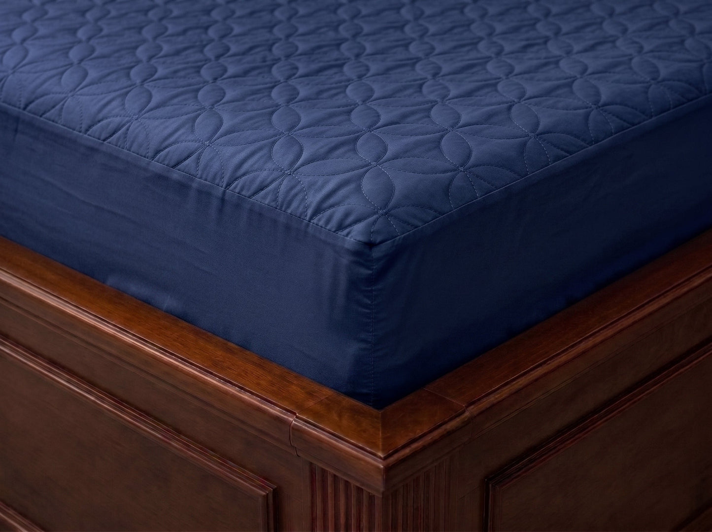 Waterproof Quilted Mattress Protector – Soft Breathable Elastic Fitted DRY HOME